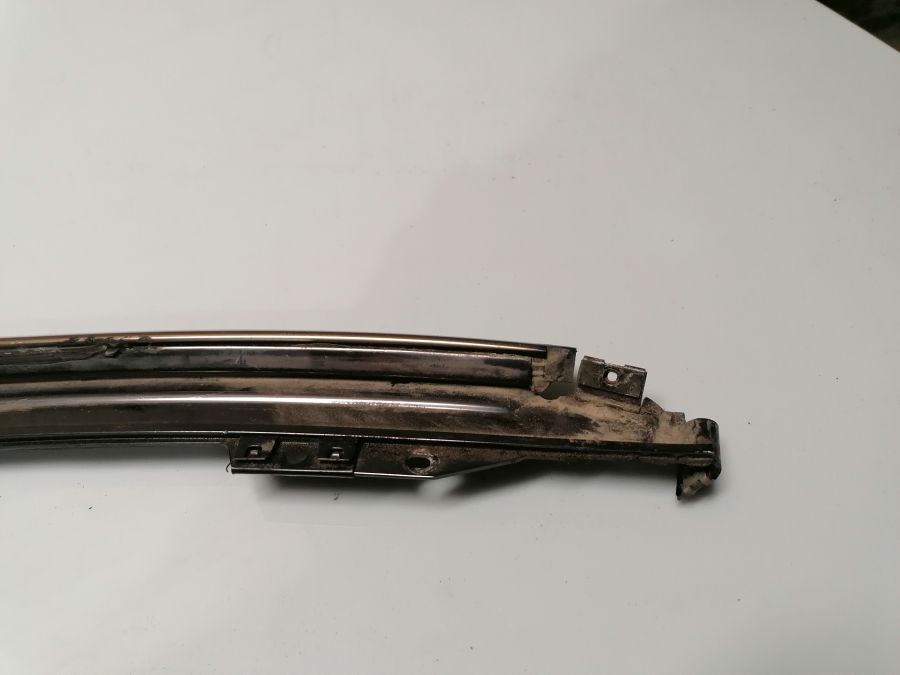 1296700421 1296700022 | Mercedes 500SL | R129 Molding windshield top