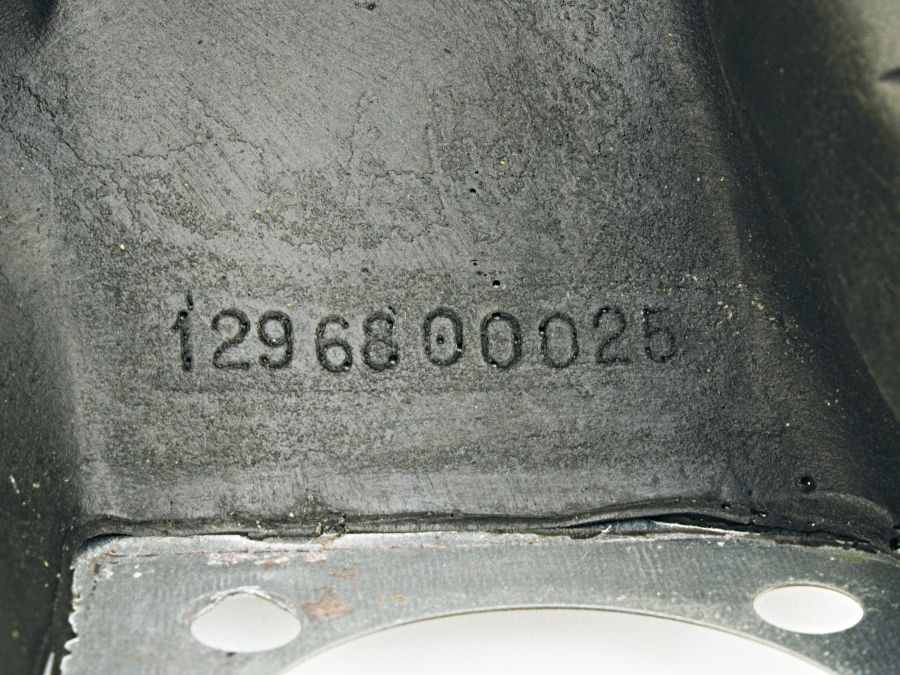1296800025 | Mercedes SL500 | R129 Sound insulation