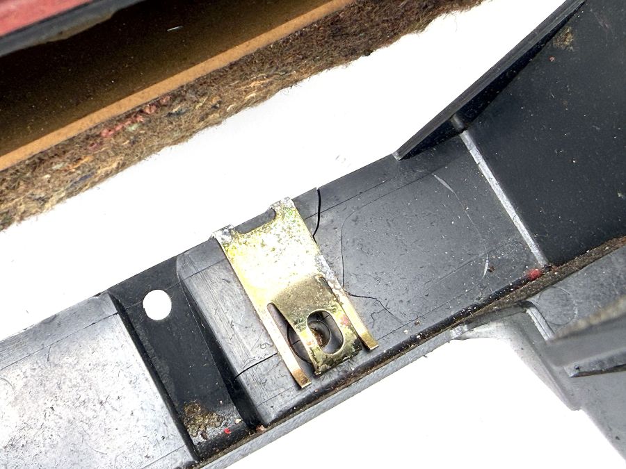 1296800087 | Mercedes 300SL-24 | R129 Front dashboard panel
