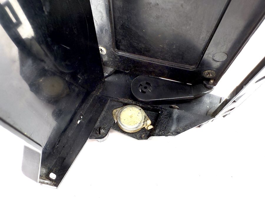 1296800091 | Mercedes SL500 | R129 Centre console ashtray storage panel