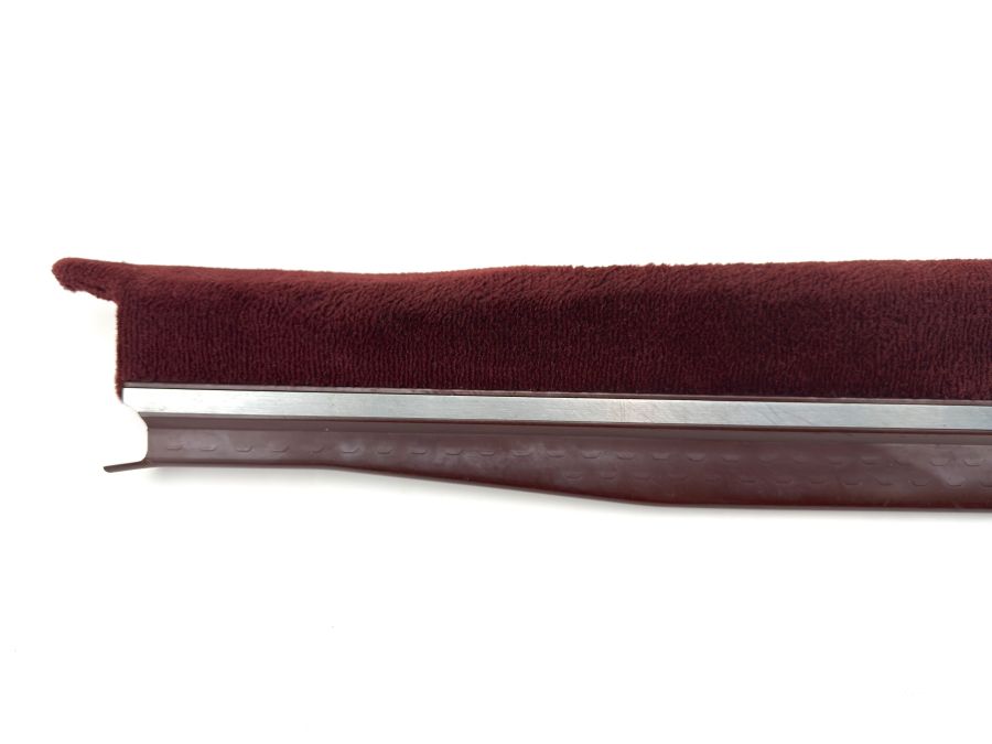 1296800135 | Mercedes 300SL-24 | R129 Left door threshold pad