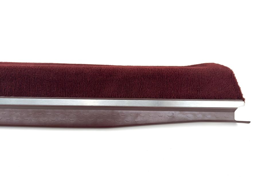 1296800135 | Mercedes 300SL-24 | R129 Left door threshold pad