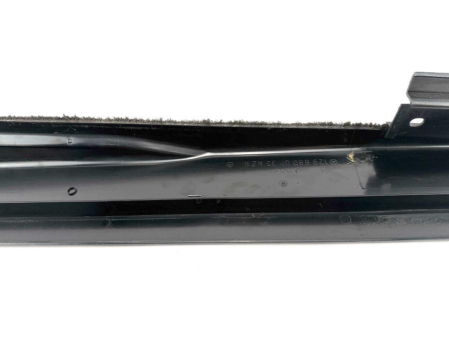 1296800135 | Mercedes SL500 | R129 Left door threshold pad 1296800135 | Mercedes SL500 | R129 Left door threshold pad