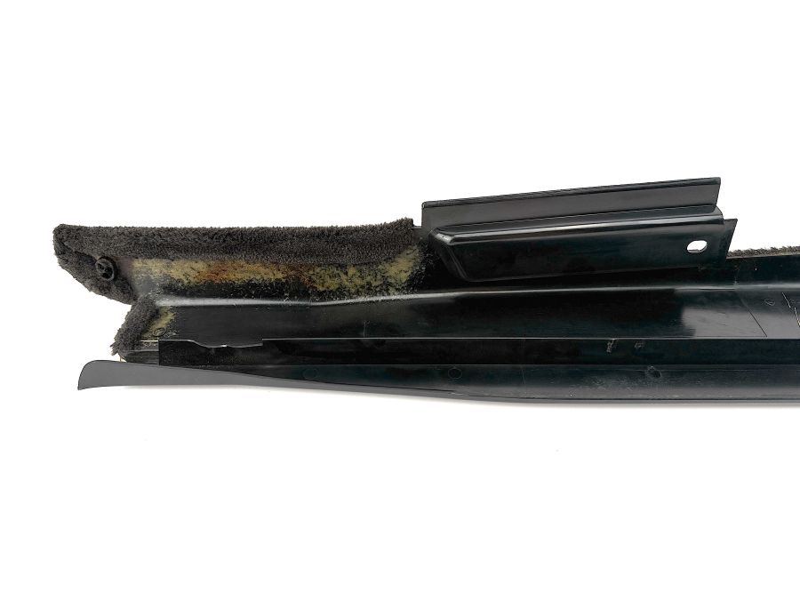 1296800235 | Mercedes SL500 | R129 Right door threshold pad