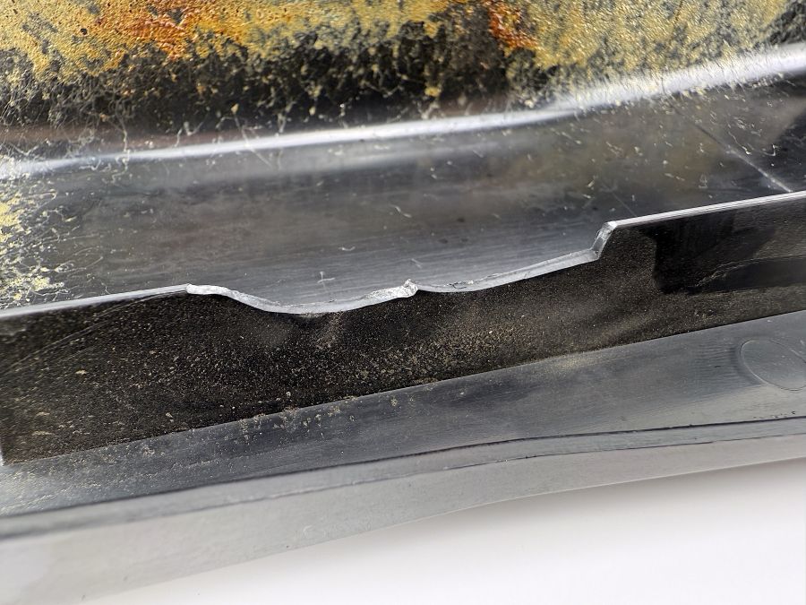 1296800235 | Mercedes SL500 | R129 Right door threshold pad