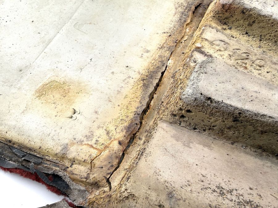 1296800240 | Mercedes 300SL-24 | R129 Interior flooring carpet right side