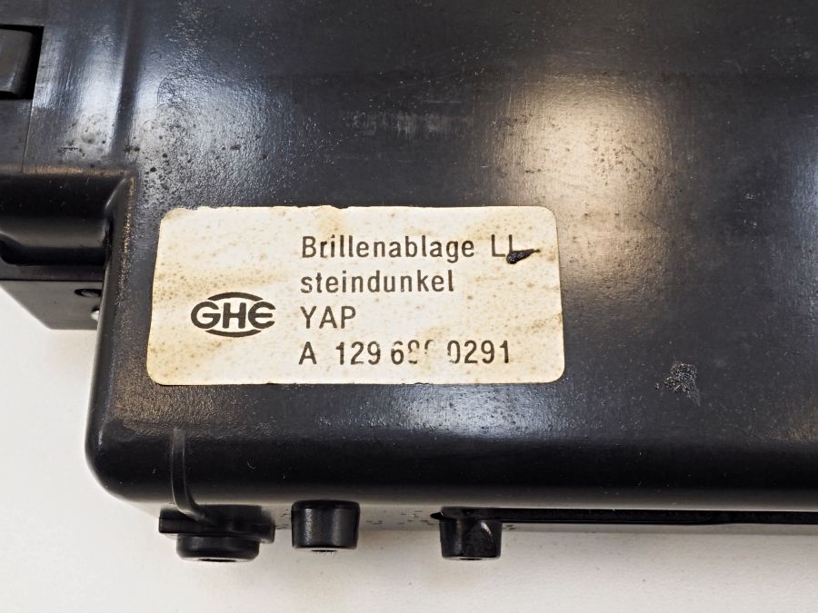 1296800291 | Mercedes SL500 | R129 Center console dash glove box