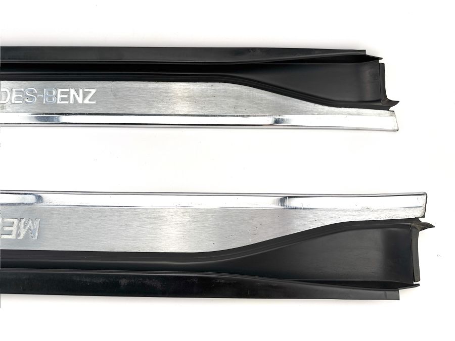 1296800335 1296800435 | Mercedes SL500 | R129 Left and right side threshold pads