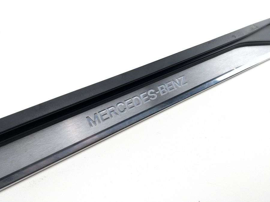 1296800335 | Mercedes SL500 | R129 Left side threshold pad