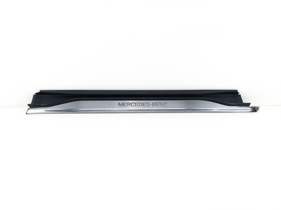1296800435 | Mercedes SL500 | R129 Right door threshold pad
