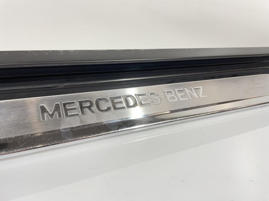 1296800435 | Mercedes SL500 | R129 Right side threshold pad