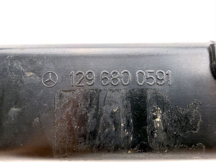 1296800591 | Mercedes 300SL-24 | R129 Center console dash glove box