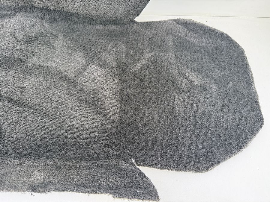 1296801040 | Mercedes SL500 | R129 Interior flooring carpet right side 1296801040 | Mercedes SL500 | R129 Interior flooring carpet right side