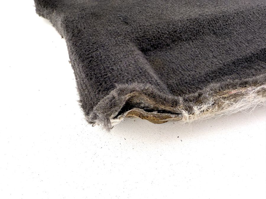 1296801040 | Mercedes SL500 | R129 Interior flooring carpet right side 1296801040 | Mercedes SL500 | R129 Interior flooring carpet right side