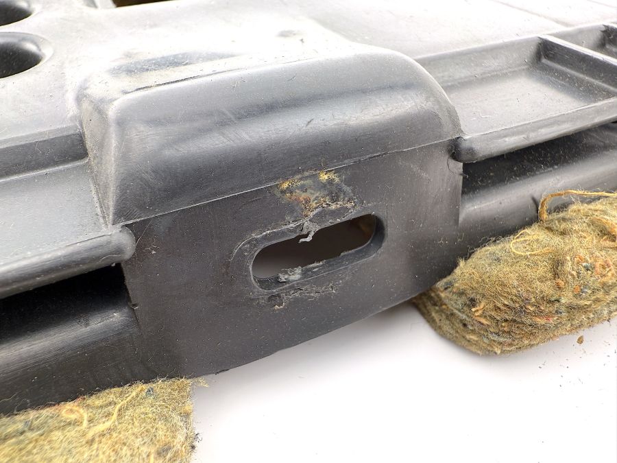 1296801617 | Mercedes SL500 | R129 Left lover dashboard cover 1296801617 | Mercedes SL500 | R129 Left lover dashboard cover