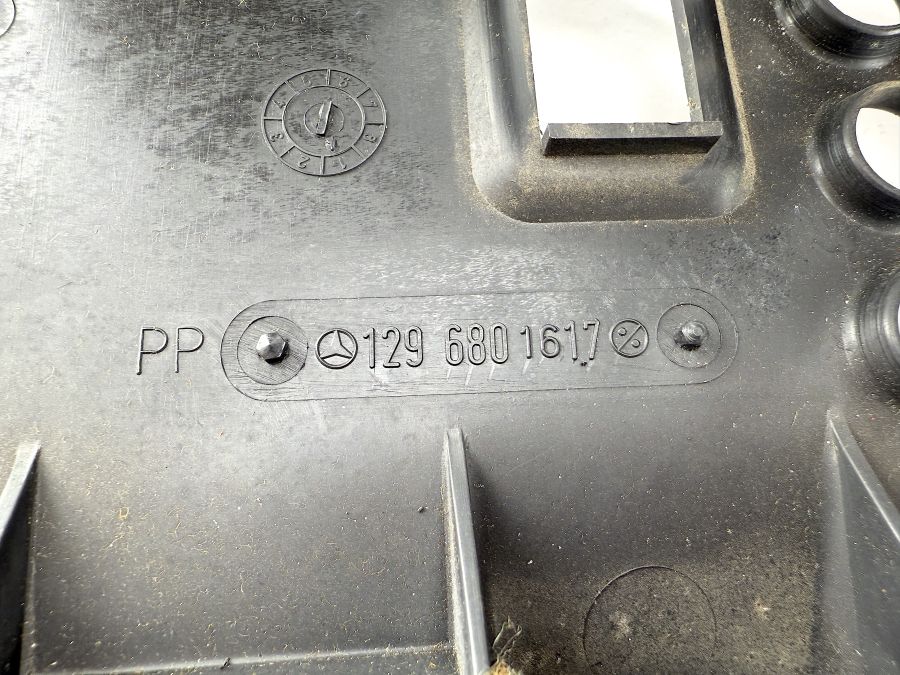 1296801617 | Mercedes SL500 | R129 Left lover dashboard cover 1296801617 | Mercedes SL500 | R129 Left lover dashboard cover