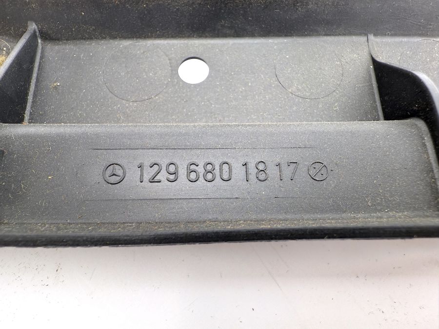 1296801817 | Mercedes SL500 | R129 Dashboard bottom trim right side 1296801817 | Mercedes SL500 | R129 Dashboard bottom trim right side