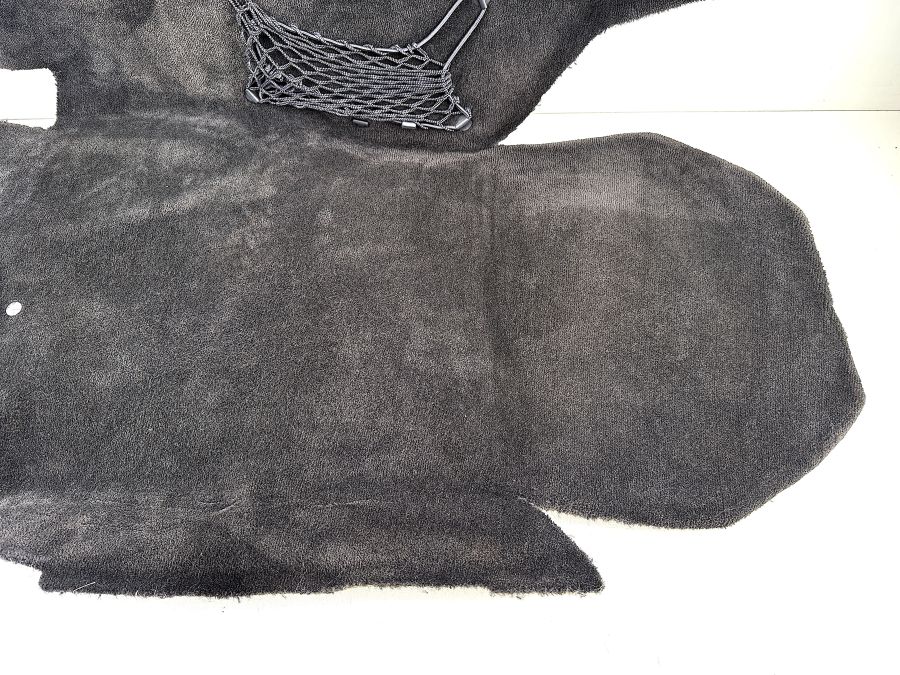 1296802240 | Mercedes SL500 | R129 Interior flooring carpet right side