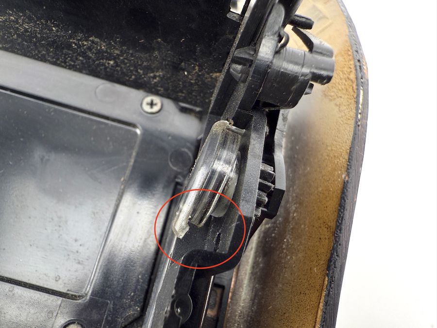 1296806636 1296830091 | Mercedes SL500 | R129 Front center console trim 1296806636 1296830091 | Mercedes SL500 | R129 Front center console trim