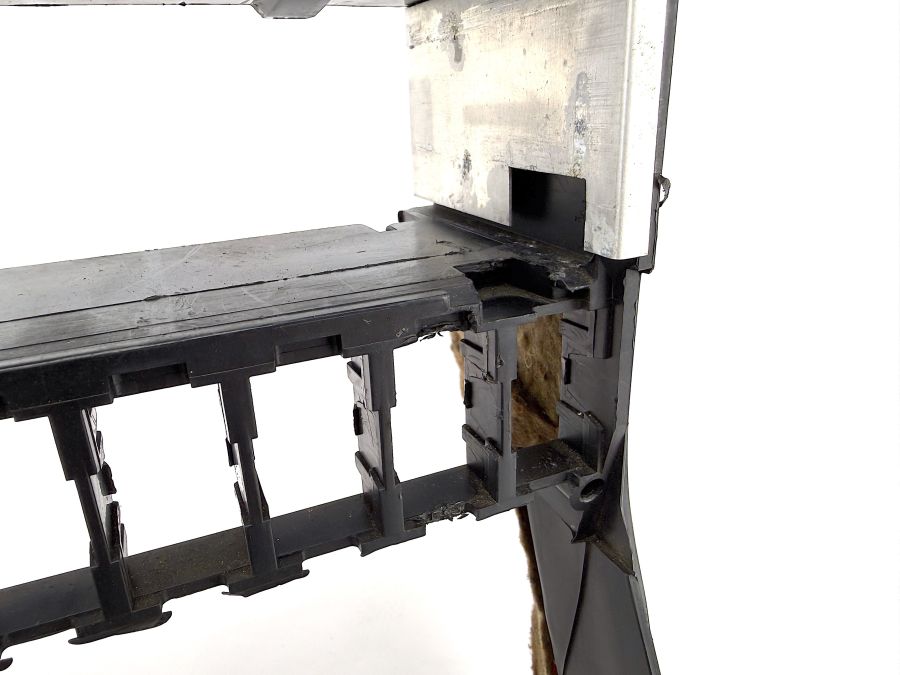 1296830175 1296830075 | Mercedes 300SL-24 | R129 Center console frame