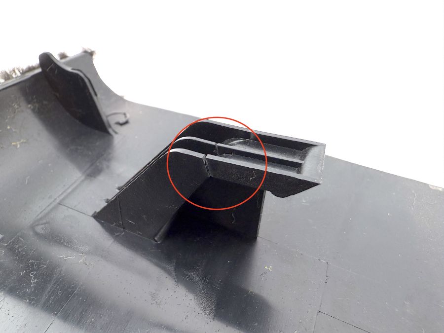 1296880006 | Mercedes SL500 | R129 Front right trim cover panel