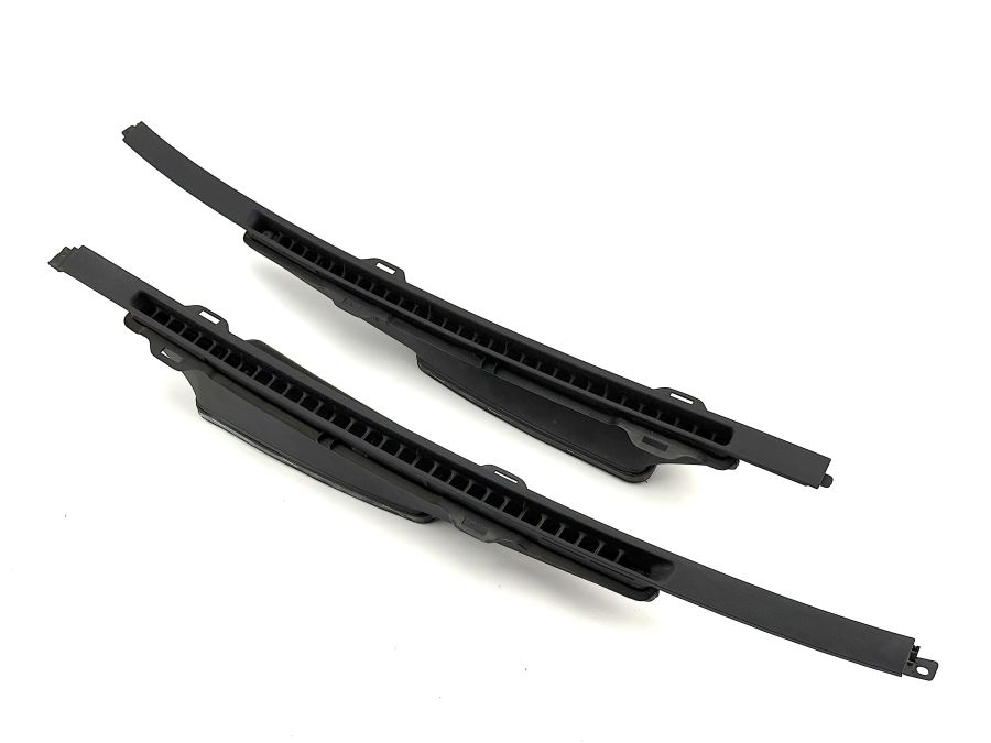 1296890980 1296891080 1298300219 | Mercedes SL500 | R129 Dashboard front upper air grill vents