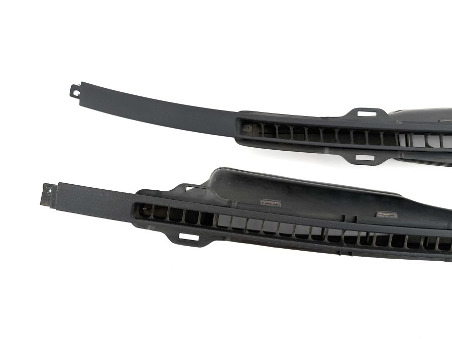 1296890980 1296891080 1298300219 | Mercedes SL500 | R129 Dashboard front upper air grill vents