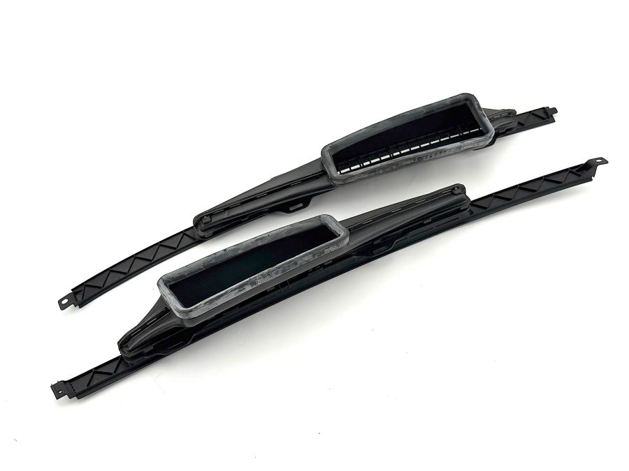 1296890980 1296891080 1298300219 | Mercedes SL500 | R129 Dashboard front upper air grill vents