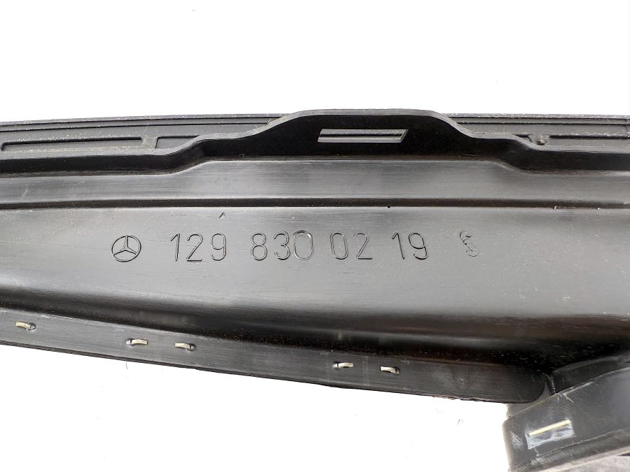 1296890980 1296891080 1298300219 | Mercedes SL500 | R129 Dashboard front upper air grill vents 1296890980 1296891080 1298300219 | Mercedes SL500 | R129 Dashboard front upper air grill vents