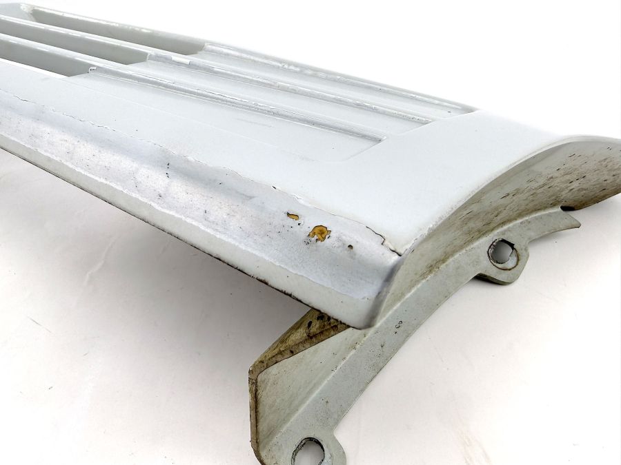 1296900240 | Mercedes 300SL-24 | R129 Front right fender molding