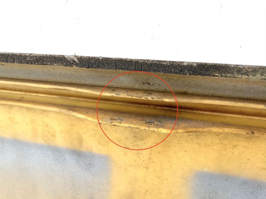 1296900440 | Mercedes 300SL-24 | R129 Front right door lower molding