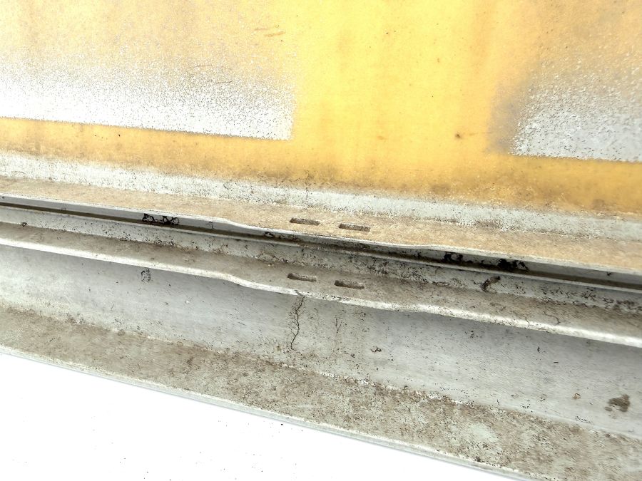 1296900440 | Mercedes 300SL-24 | R129 Front right door lower molding