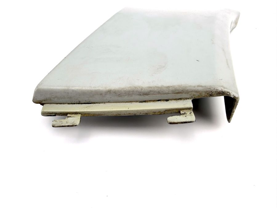 1296900540 | Mercedes 300SL-24 | R129 Left side quarter panel trim