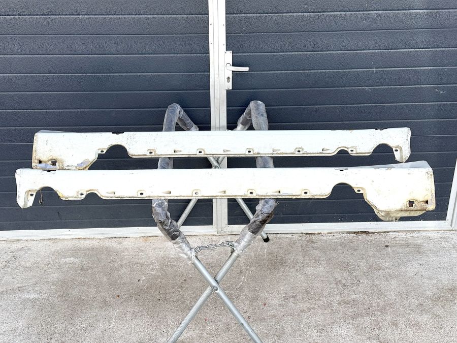 1296900740 1296900840 | Mercedes 300SL-24 | R129 Side skirts