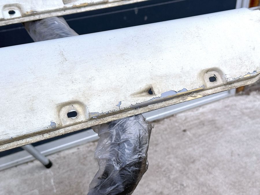 1296900740 1296900840 | Mercedes 300SL-24 | R129 Side skirts