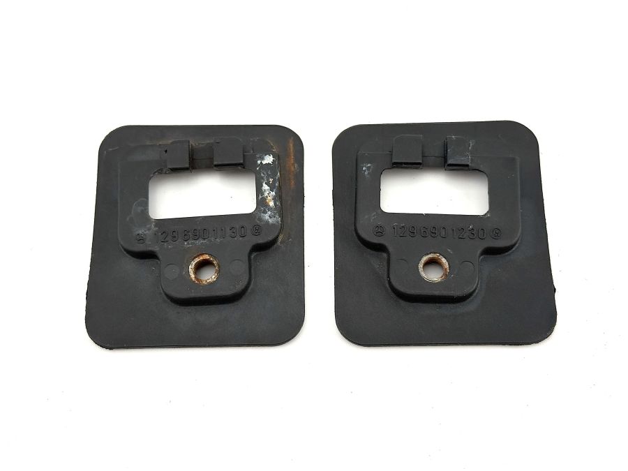 1296901130 1296901230 | Mercedes 300SL-24 | R129 Roof lock cover pair