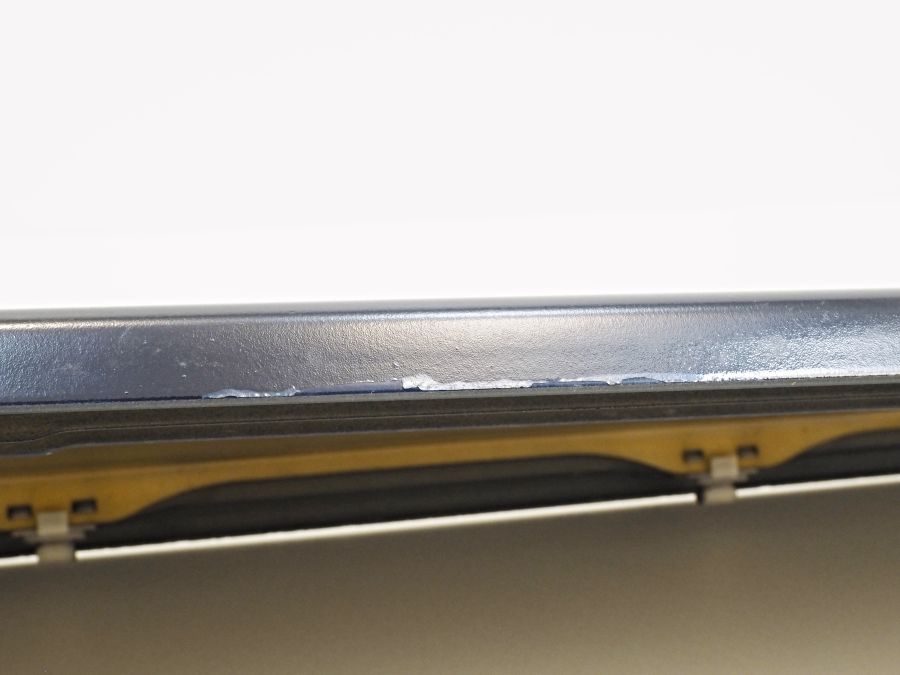 1296902140 | Mercedes SL500 | R129 Left front door lower moulding