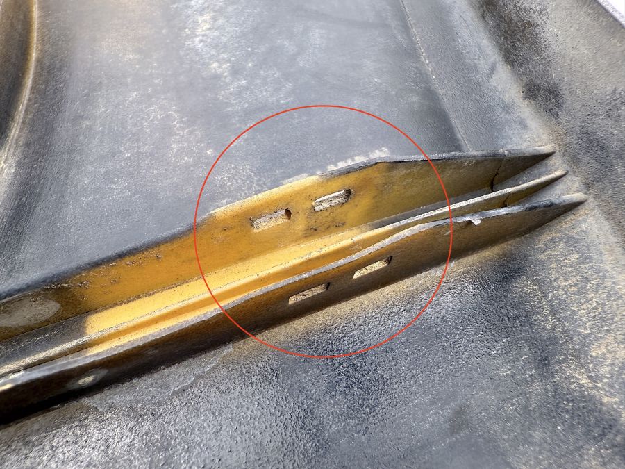 1296902440 | Mercedes SL500 | R129 Rear right side quarter panel trim 1296902440 | Mercedes SL500 | R129 Rear right side quarter panel trim