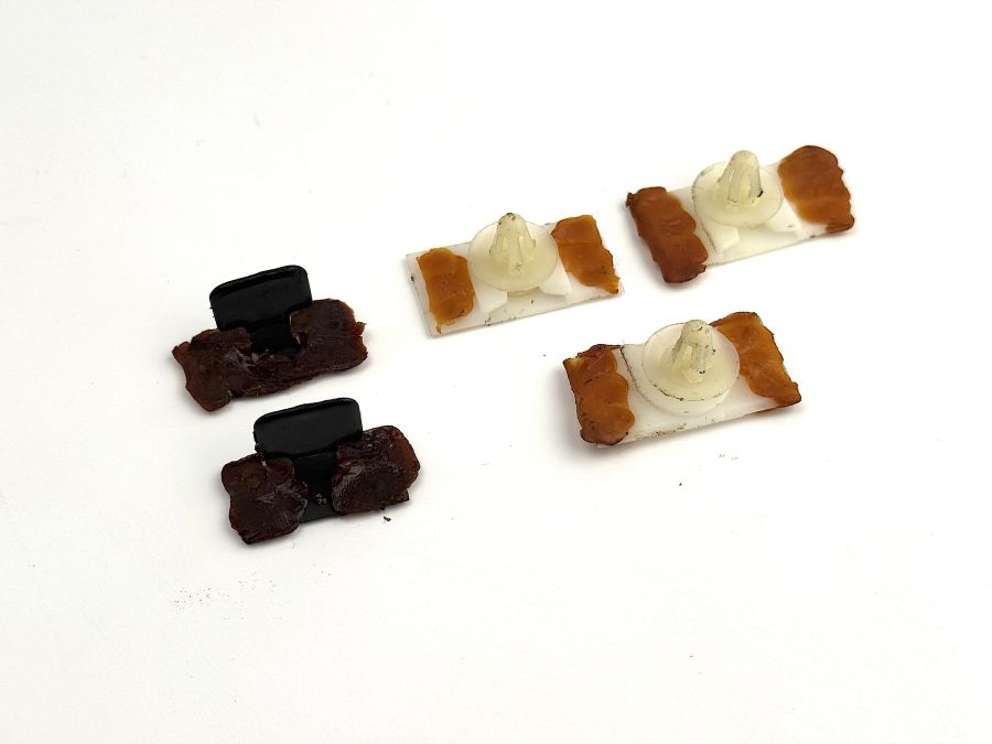 1296902441 1296920200 | Mercedes SL500 | R129 Right rear interior side panel