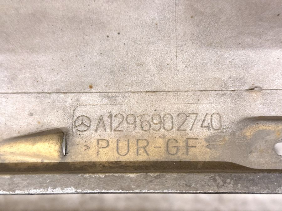 1296902740 1296902840 1296982730 | Mercedes SL500 | R129 Set of side skirts