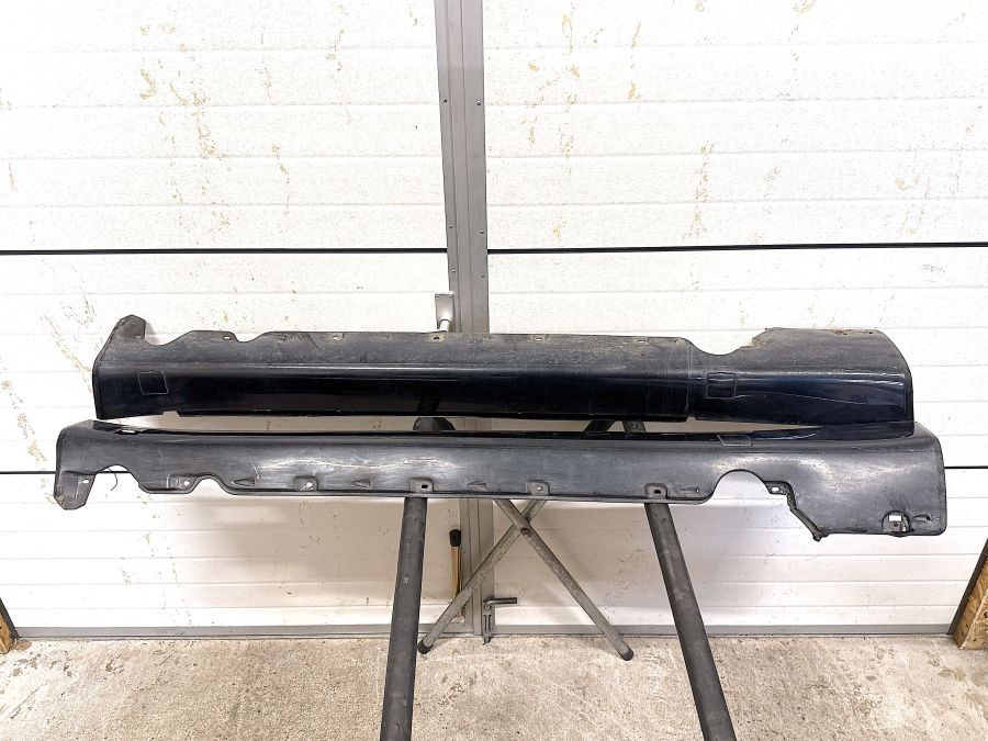 1296902740 1296902840 1296982730 | Mercedes SL500 | R129 Set of side skirts