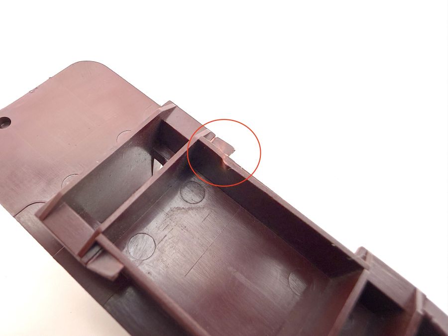 1296930633 | Mercedes 300SL-24 | R129 Trunk roof left emergency control arm cover