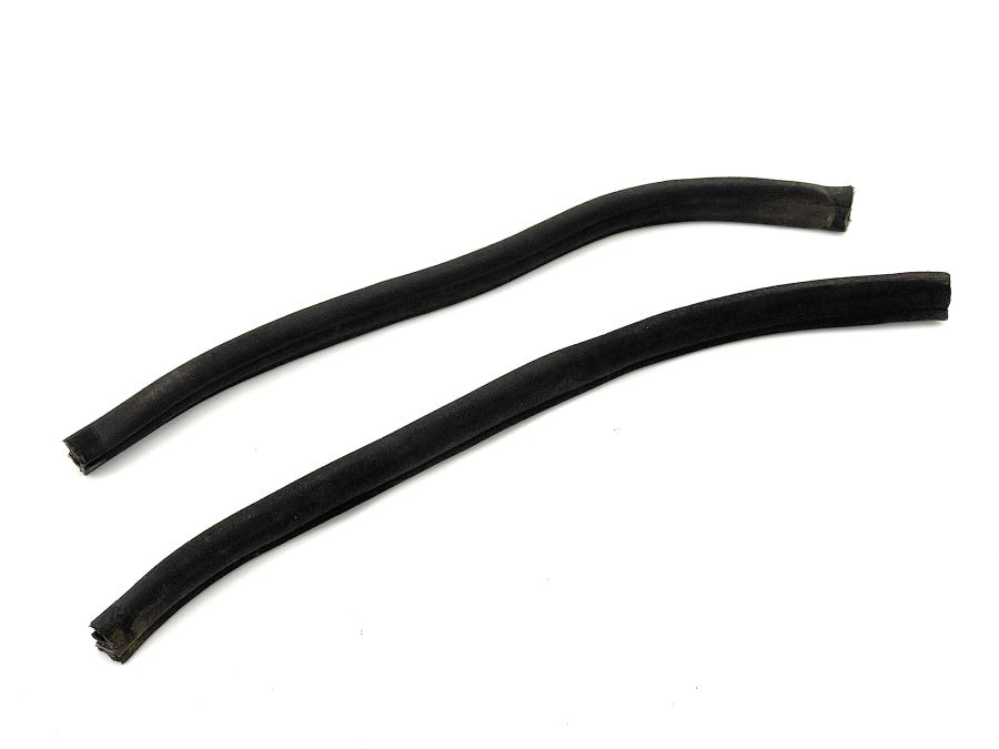 1296970151 1296970051 | Mercedes SL500 | R129 Left door edge protection