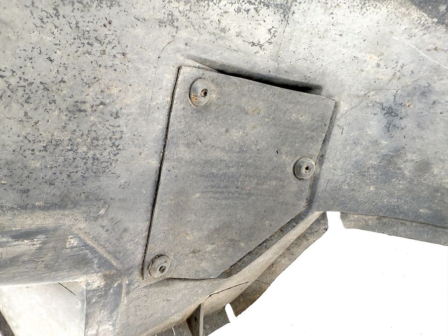 1296980430 1296980598 1296902230 | Mercedes SL500 | R129 Wheel arch liner right side