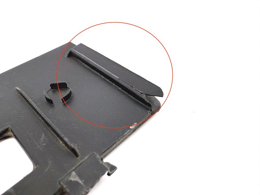 1296981330 | Mercedes SL500 | R129 Rear boot lock latch cover