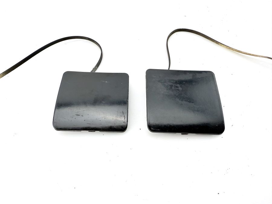 1296982730 1296982630 | Mercedes SL500 | R129 Side skirt jack cover