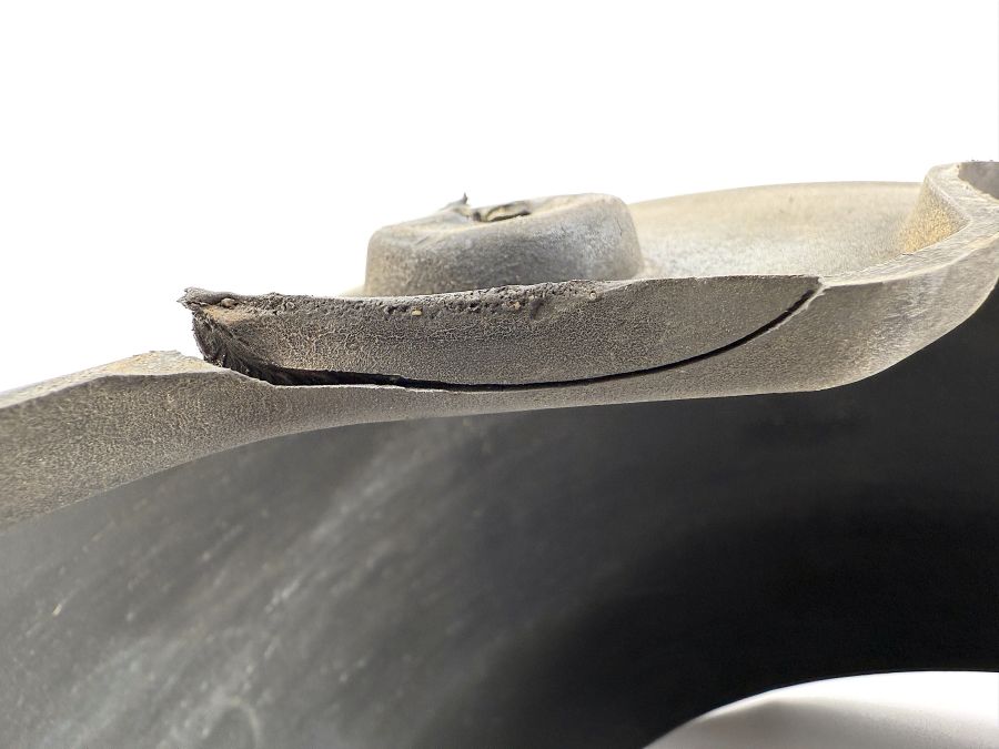 1296983030 | Mercedes SL500 | R129 Rear inner wheel arch lining right side 1296983030 | Mercedes SL500 | R129 Rear inner wheel arch lining right side