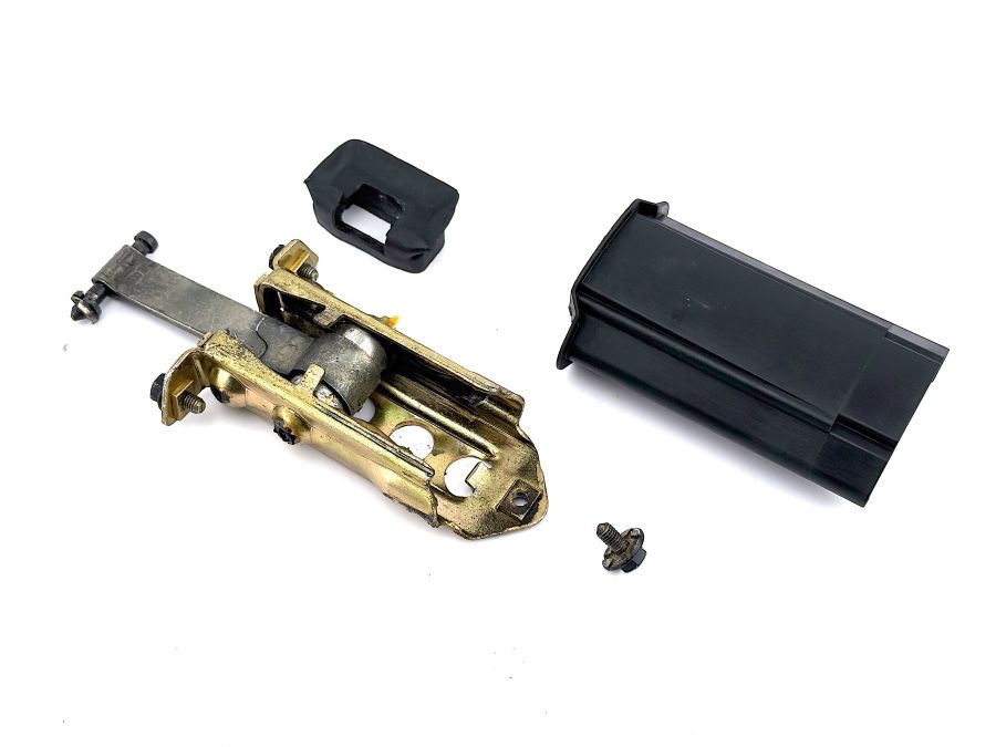 1297200116 1247220008 | Mercedes SL500 | R129 Front door check stop