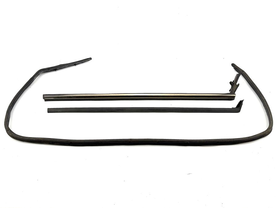 1297200278 1296900280 1297201024 | Mercedes SL500 | R129 Right door weatherstrip seal kit