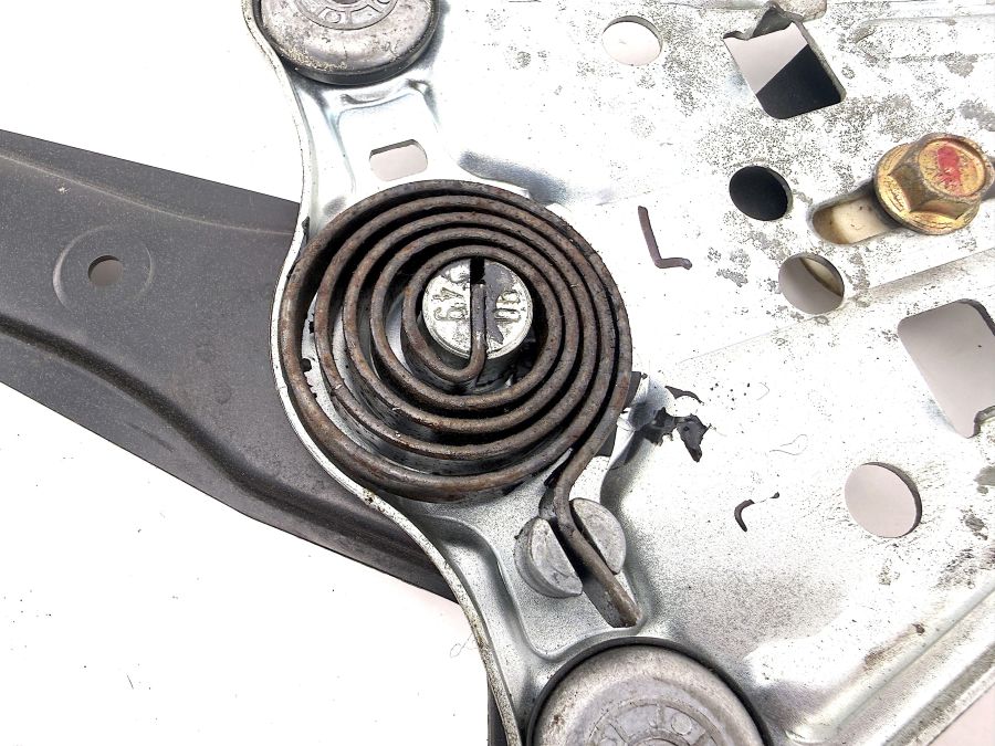 1297200346 | Mercedes 300SL-24 | R129 Front left door window regulator